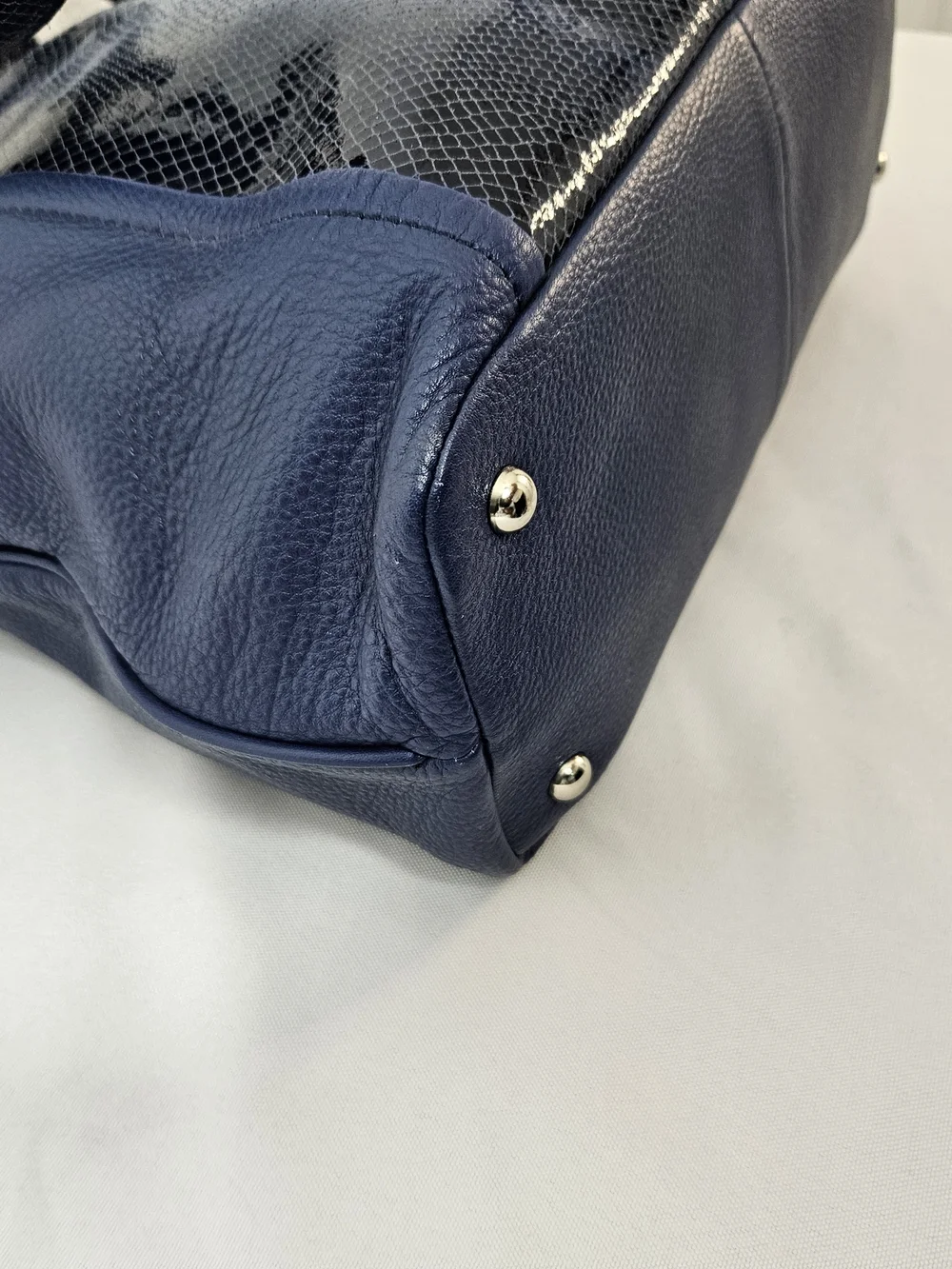 B MAKOWSKY Blue Pebble Leather and Snakeskin Embossed Leather Shoulder Bag